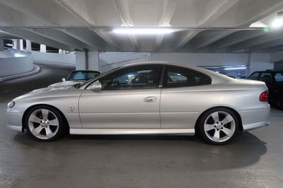 Celebrate Holden’s Finest With An £8000 Vauxhall Monaro