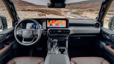 Toyota Land Cruiser - interior