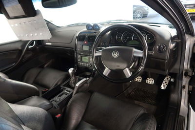 Celebrate Holden’s Finest With An £8000 Vauxhall Monaro