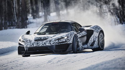 McLaren W1 - front