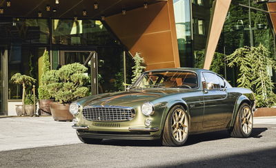 Volvo P1800 Cyan GT - front